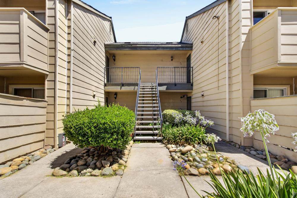 https://bt-photos.global.ssl.fastly.net/sacramento/orig_boomver_2_561195002-2.jpg