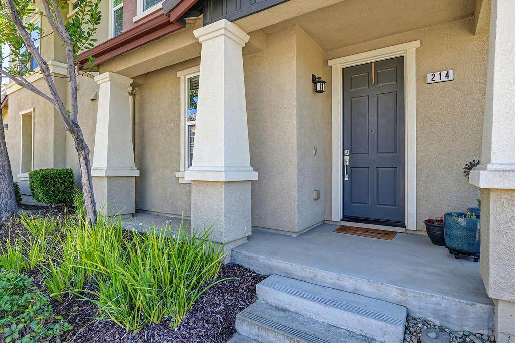 https://bt-photos.global.ssl.fastly.net/sacramento/orig_boomver_2_561200855-2.jpg