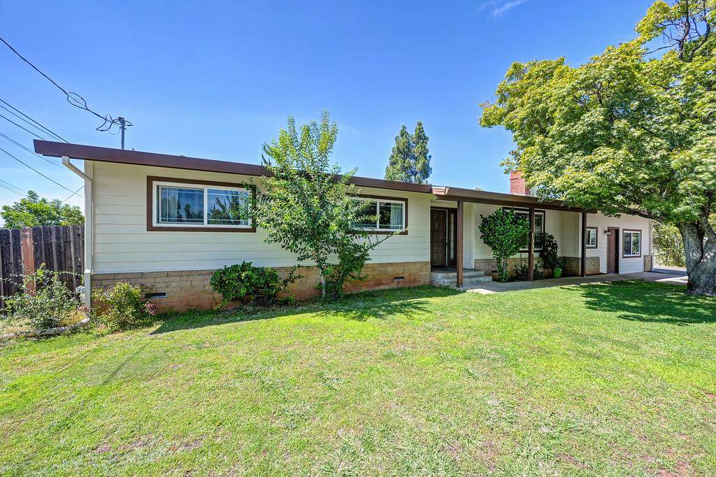 1333 Wesley Lane - Photo 1