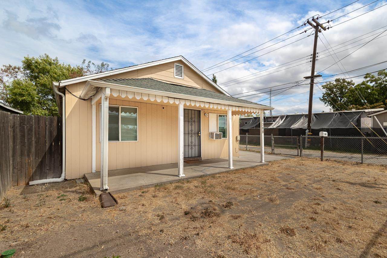 https://bt-photos.global.ssl.fastly.net/sacramento/orig_boomver_2_561216176-2.jpg