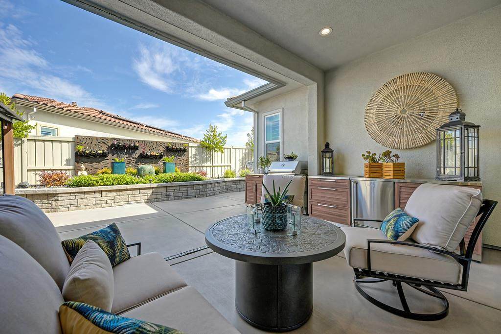 https://bt-photos.global.ssl.fastly.net/sacramento/orig_boomver_2_561229564-2.jpg