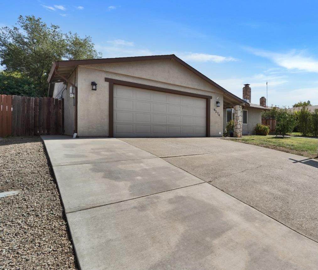 6224 Wedgefield Way - Photo 1