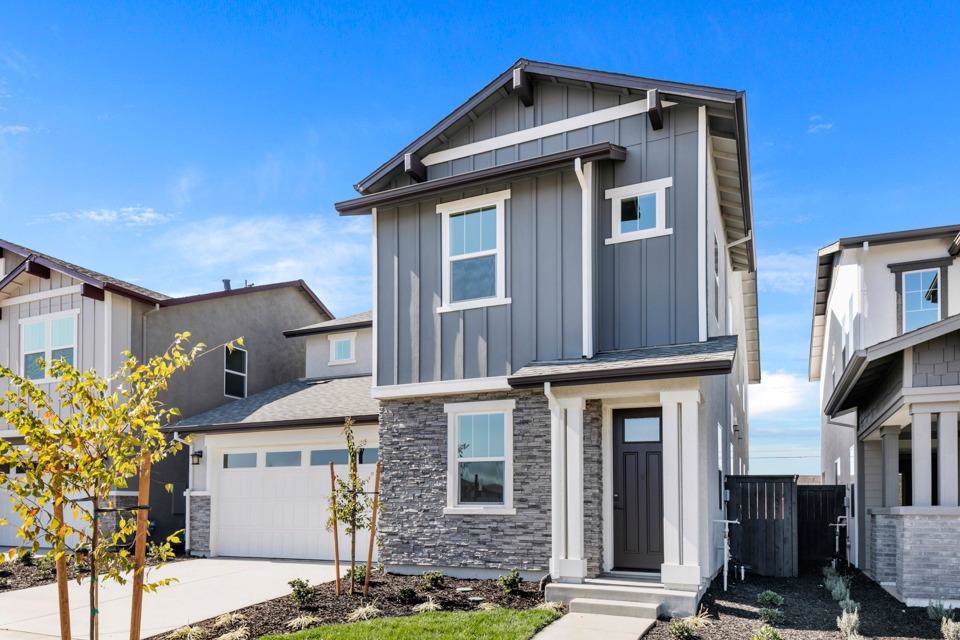 2711 Alcove Way - Photo 1