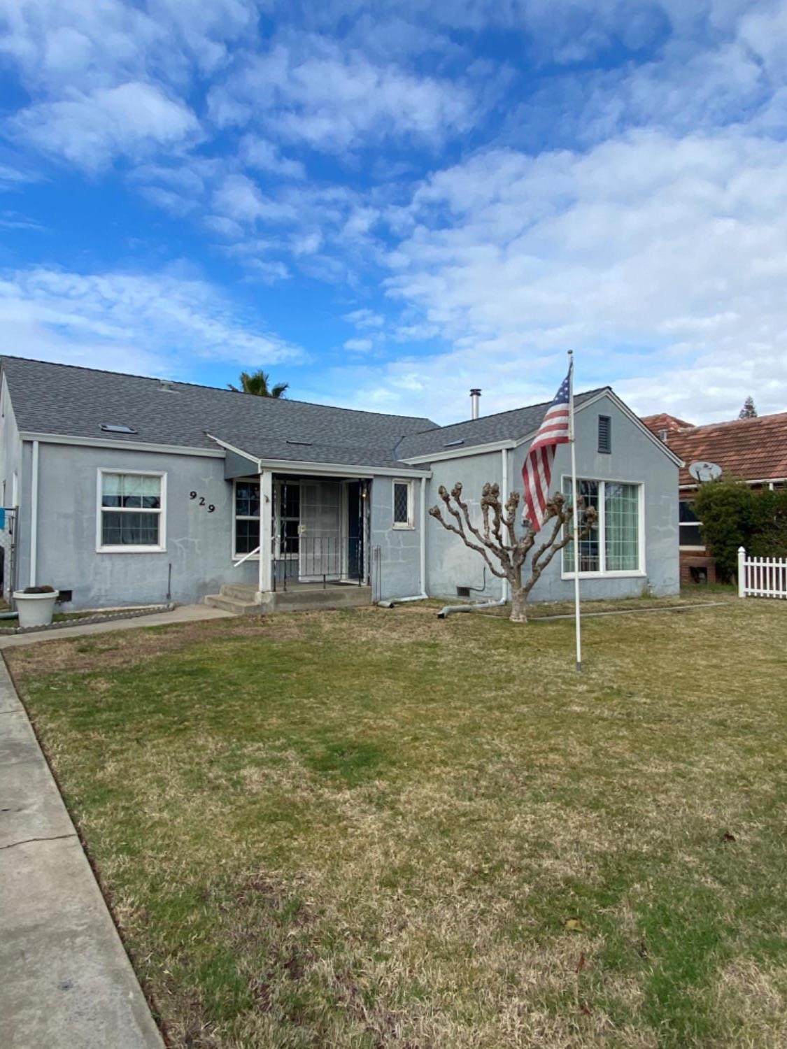 929 Central Avenue - Photo 1