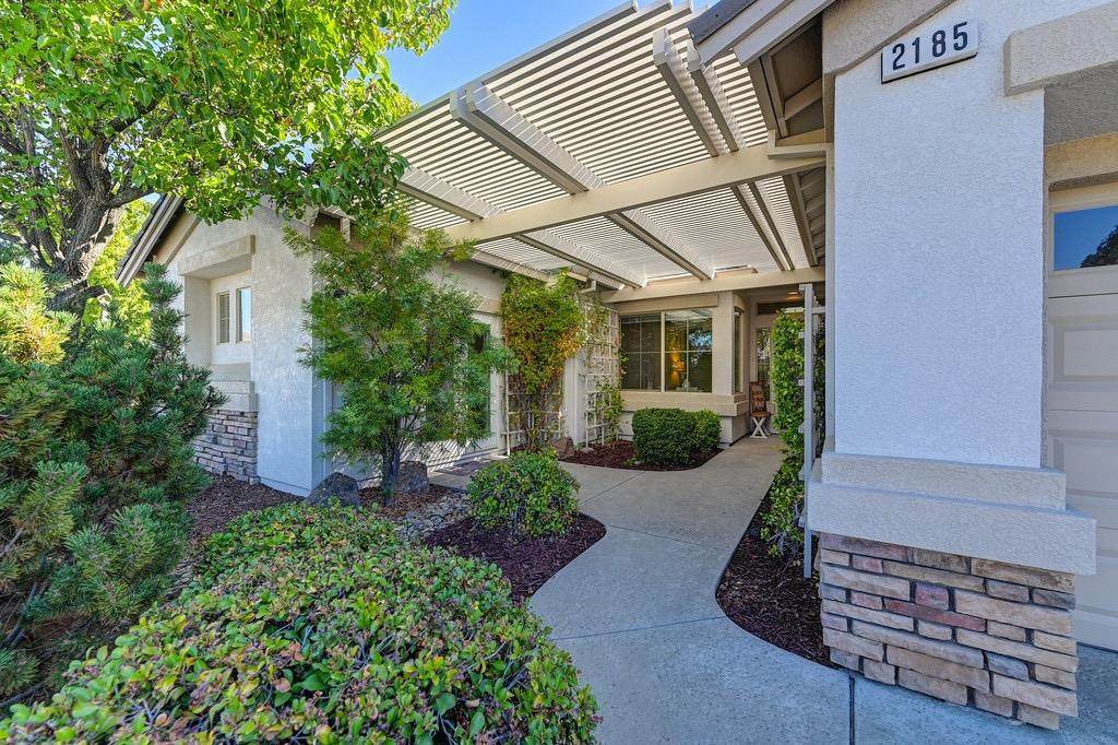 2185 Lamplight Lane - Photo 1
