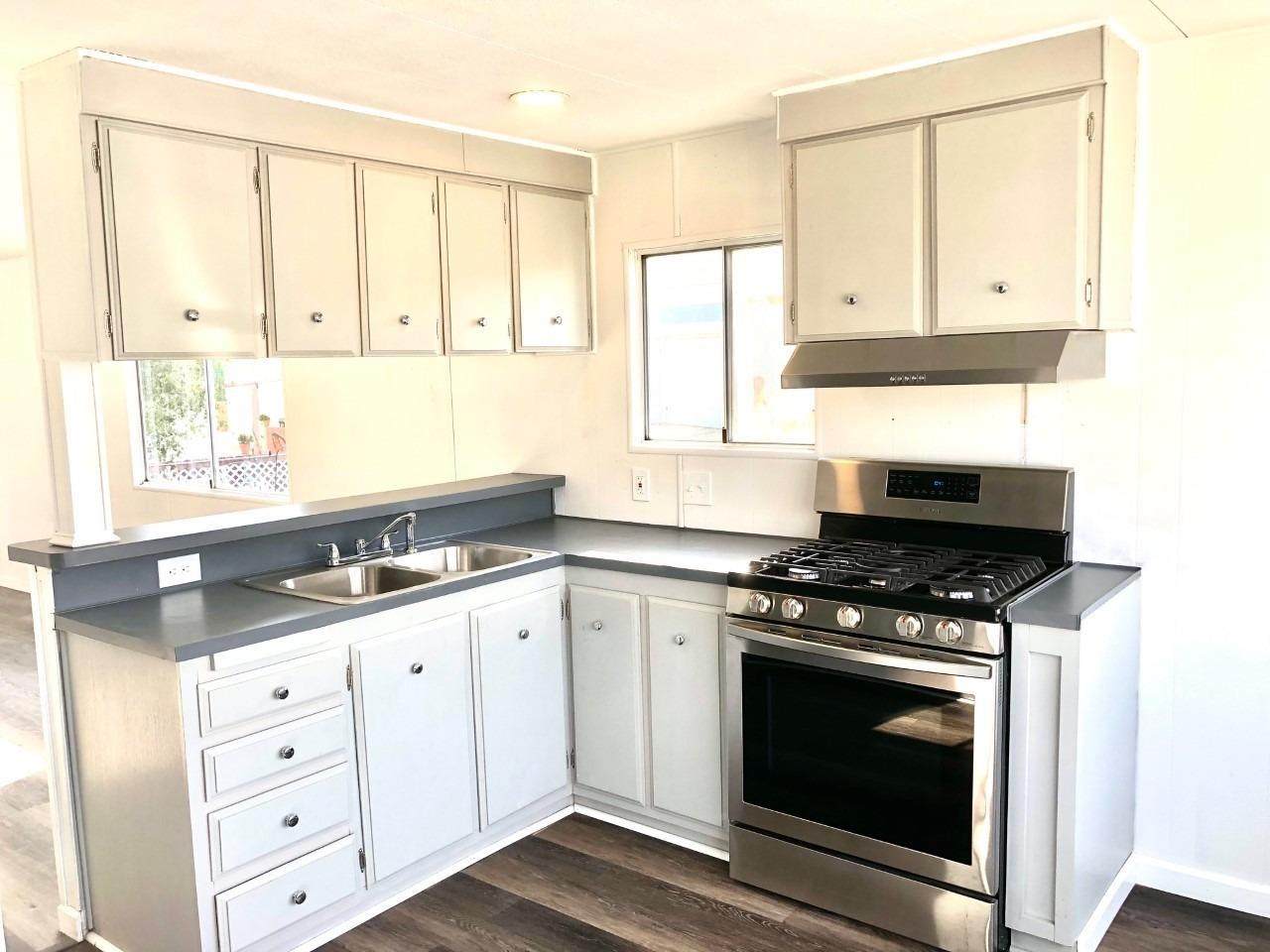 7563 Huckleberry - Photo 1