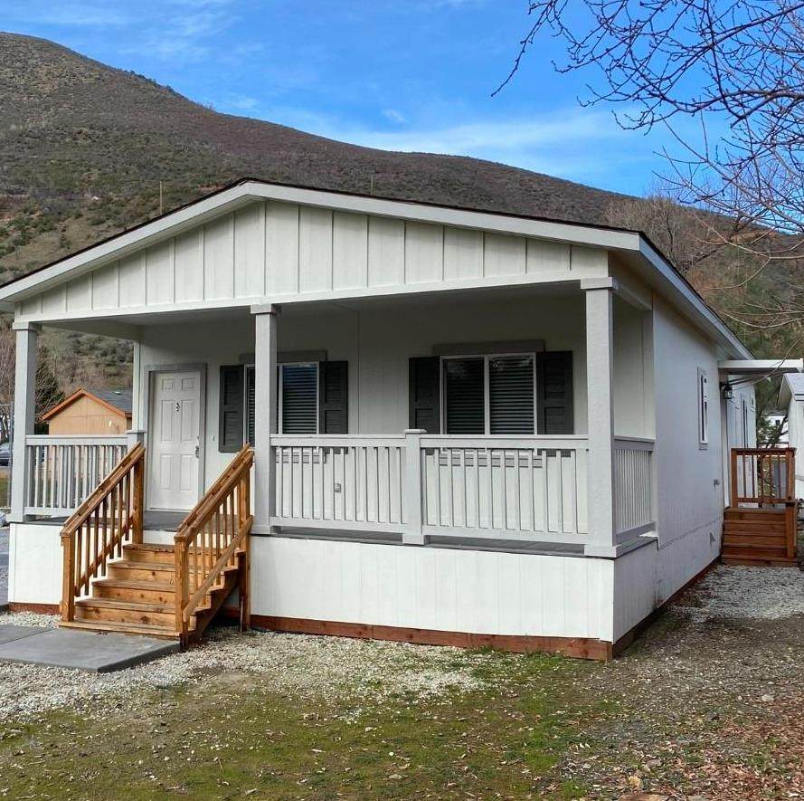 13905 Trinity Mountain Rd - Photo 1