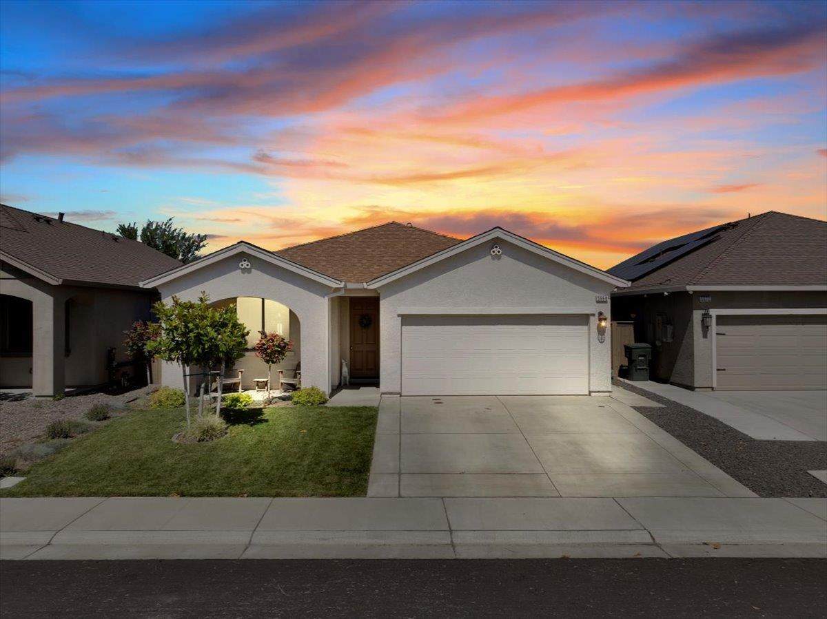 5668 Freestone Drive - Photo 1