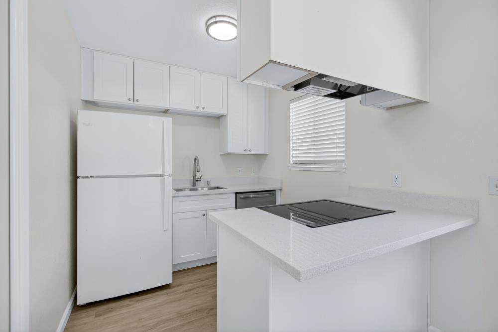 9101 Newhall Drive - Photo 1