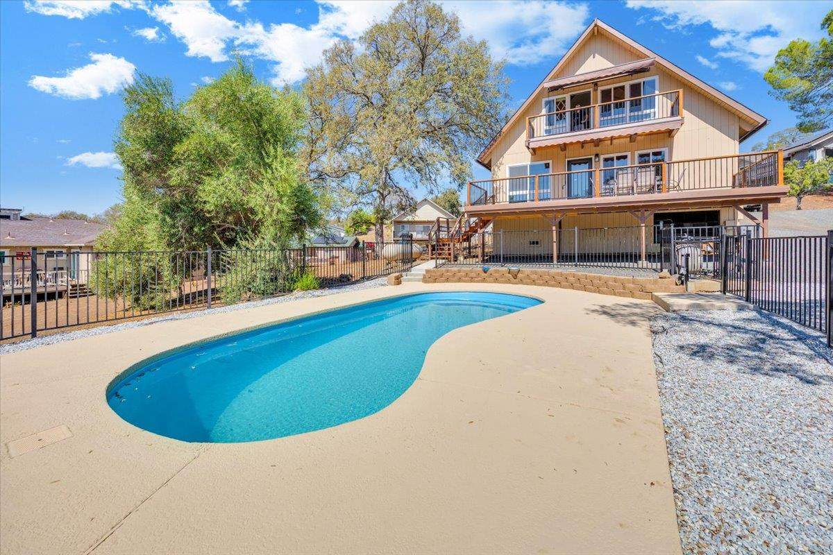 512 Bret Harte Drive - Photo 1