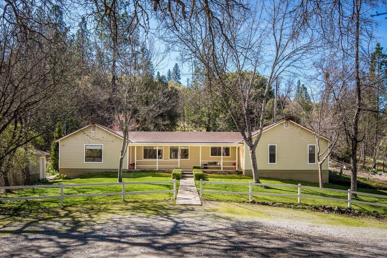 12653 Stockdale Road - Photo 1