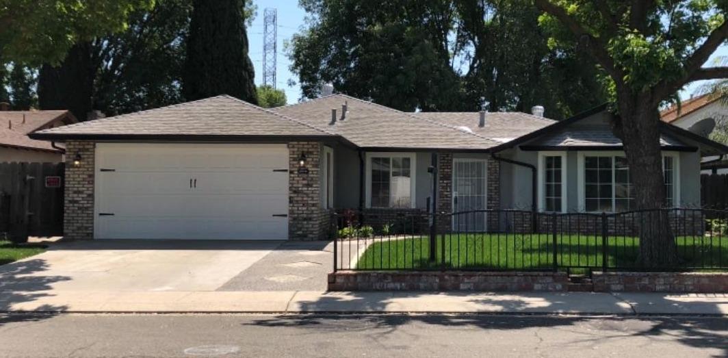 1836 Choctaw Way - Photo 1