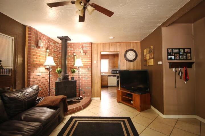 710 Park Street - Photo 1