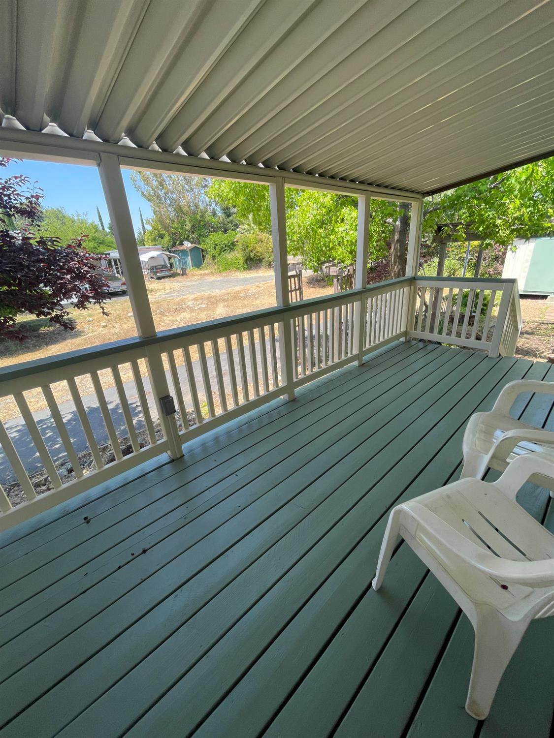 1605 Grass Valley Hwy - Photo 1