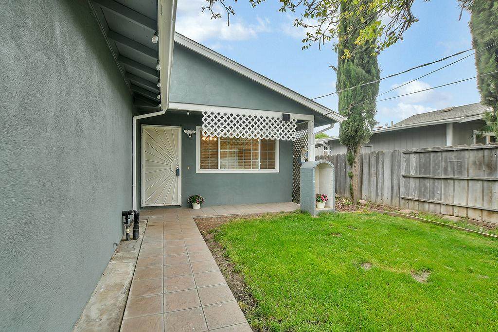https://bt-photos.global.ssl.fastly.net/sacramento/orig_boomver_4_561064211-2.jpg