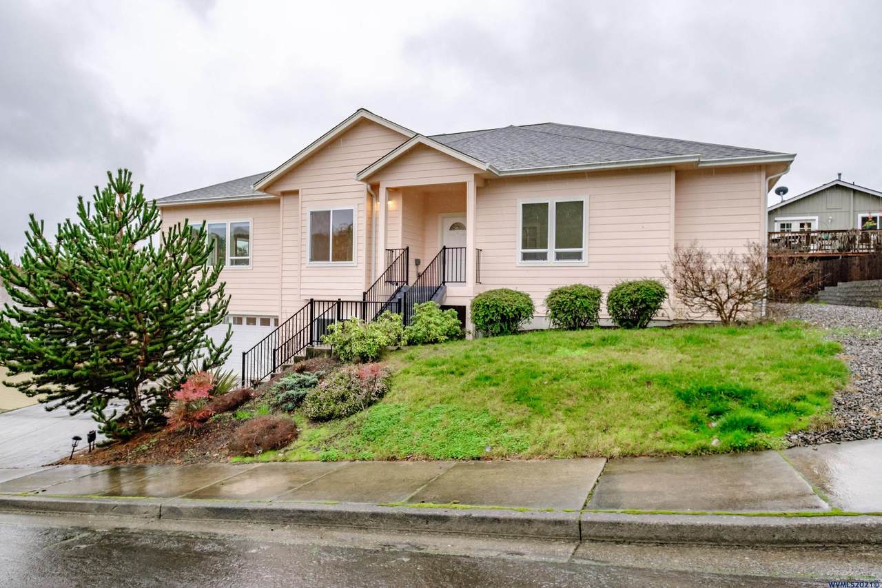 2365 Cabrillo Ct - Photo 1