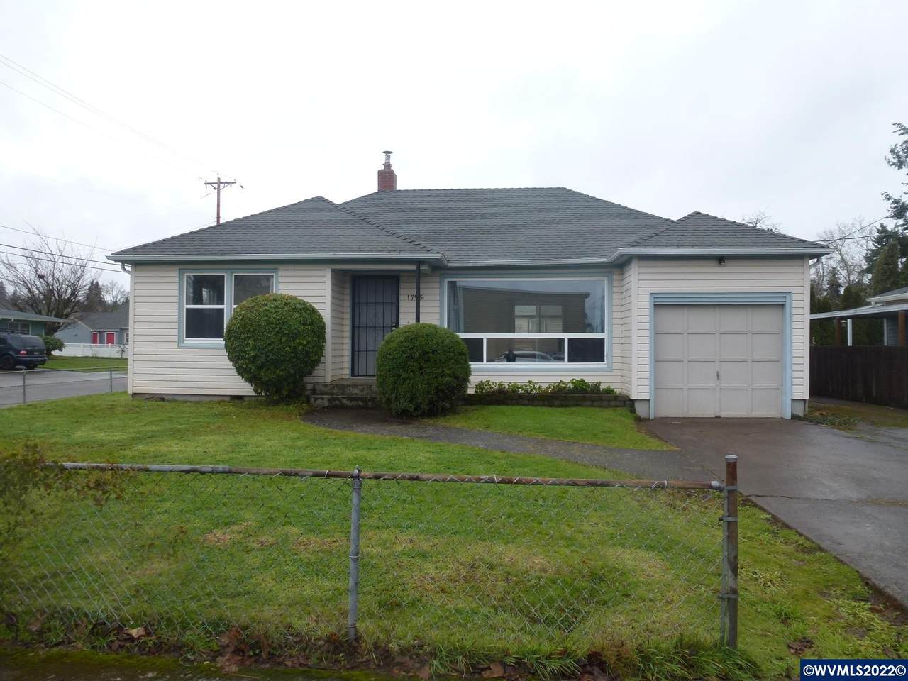 1795 Berry St - Photo 1