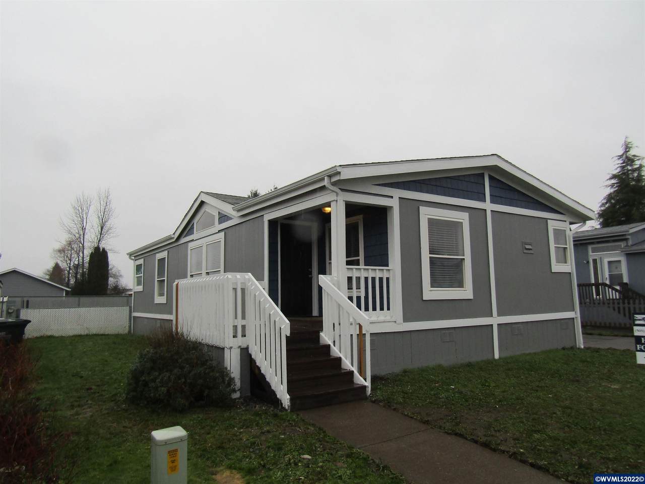 5064 Briarwood (#18) - Photo 1