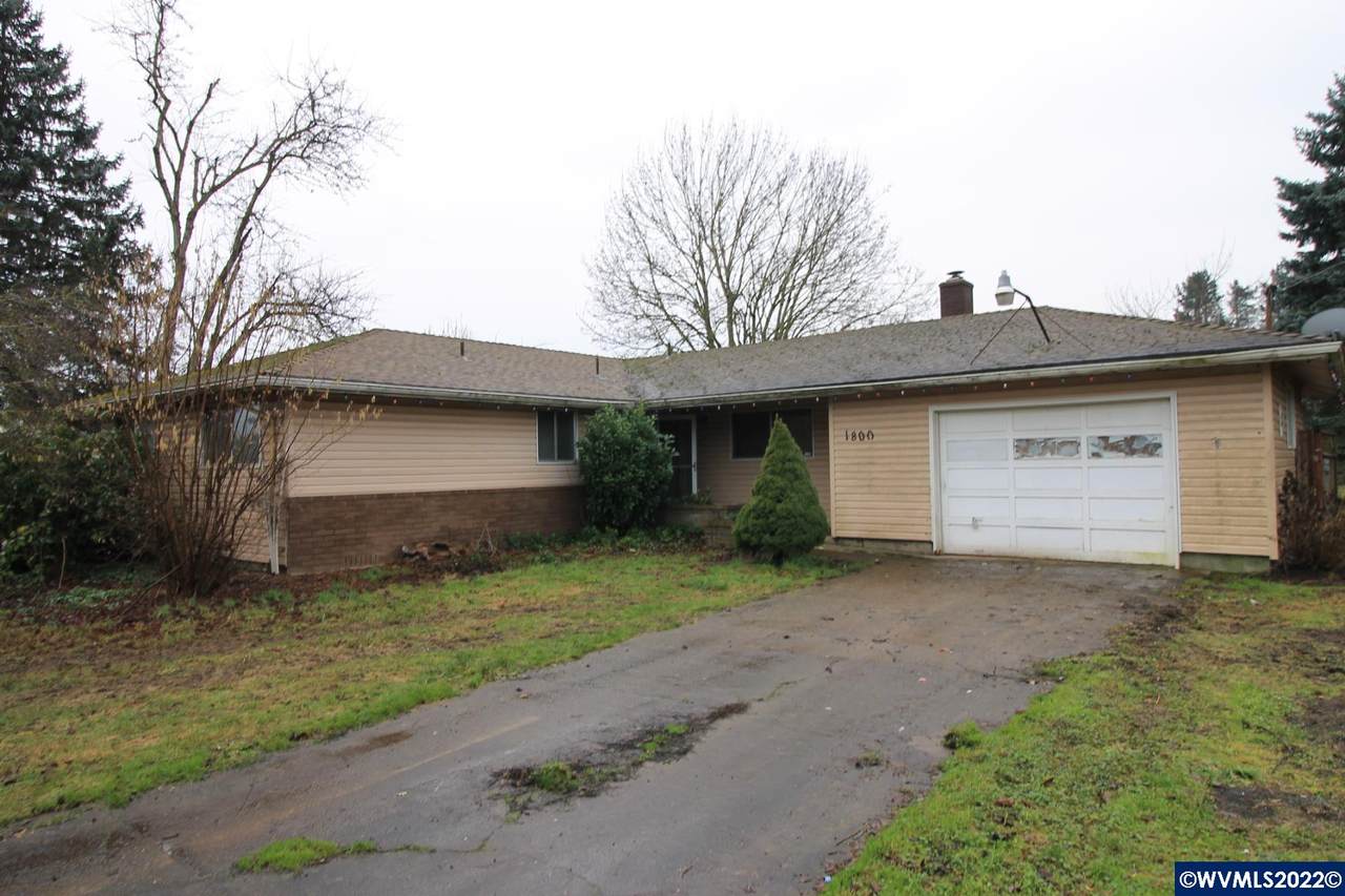 1800 Laurel Av - Photo 1
