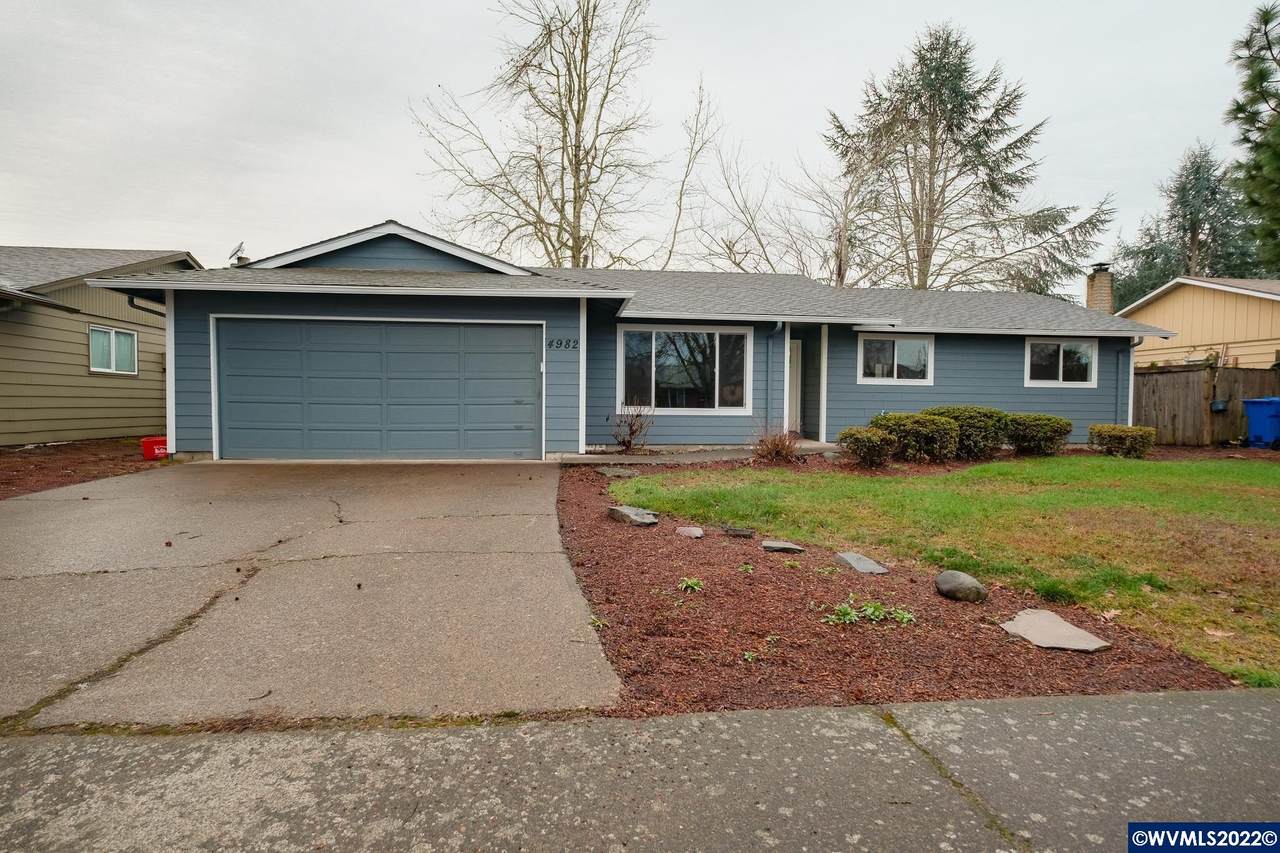 4982 Settlers Dr - Photo 1