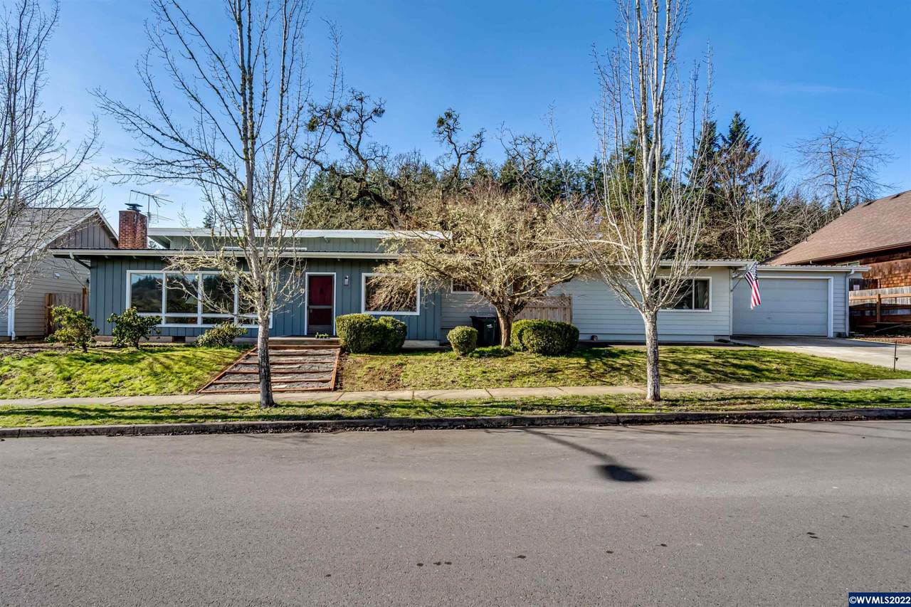 1488 57th St - Photo 1