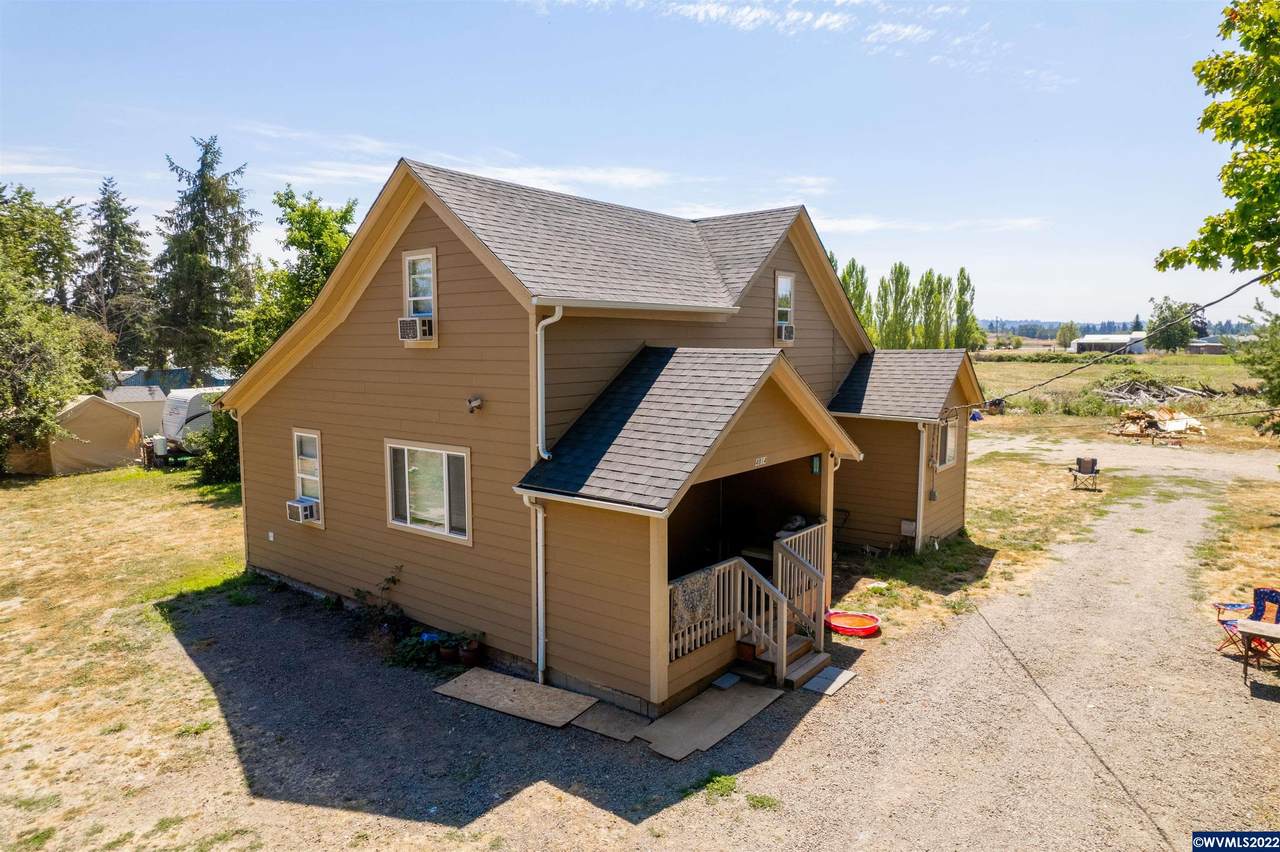 4814 Center St - Photo 1