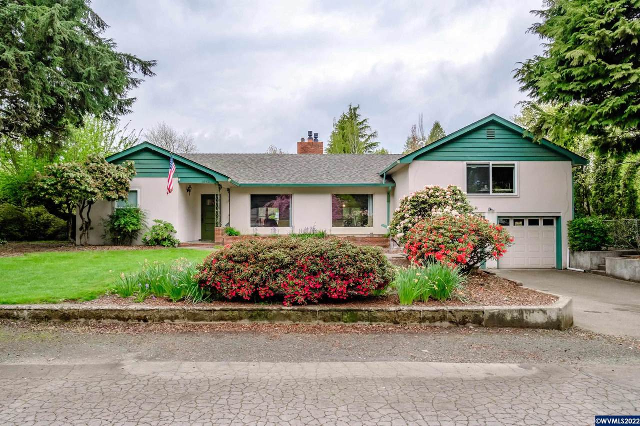 1050 Stamm Pl - Photo 1