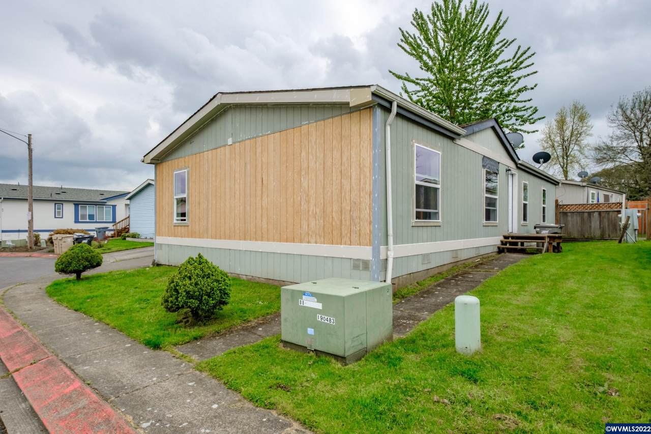 777 College Park (#47) - Photo 1