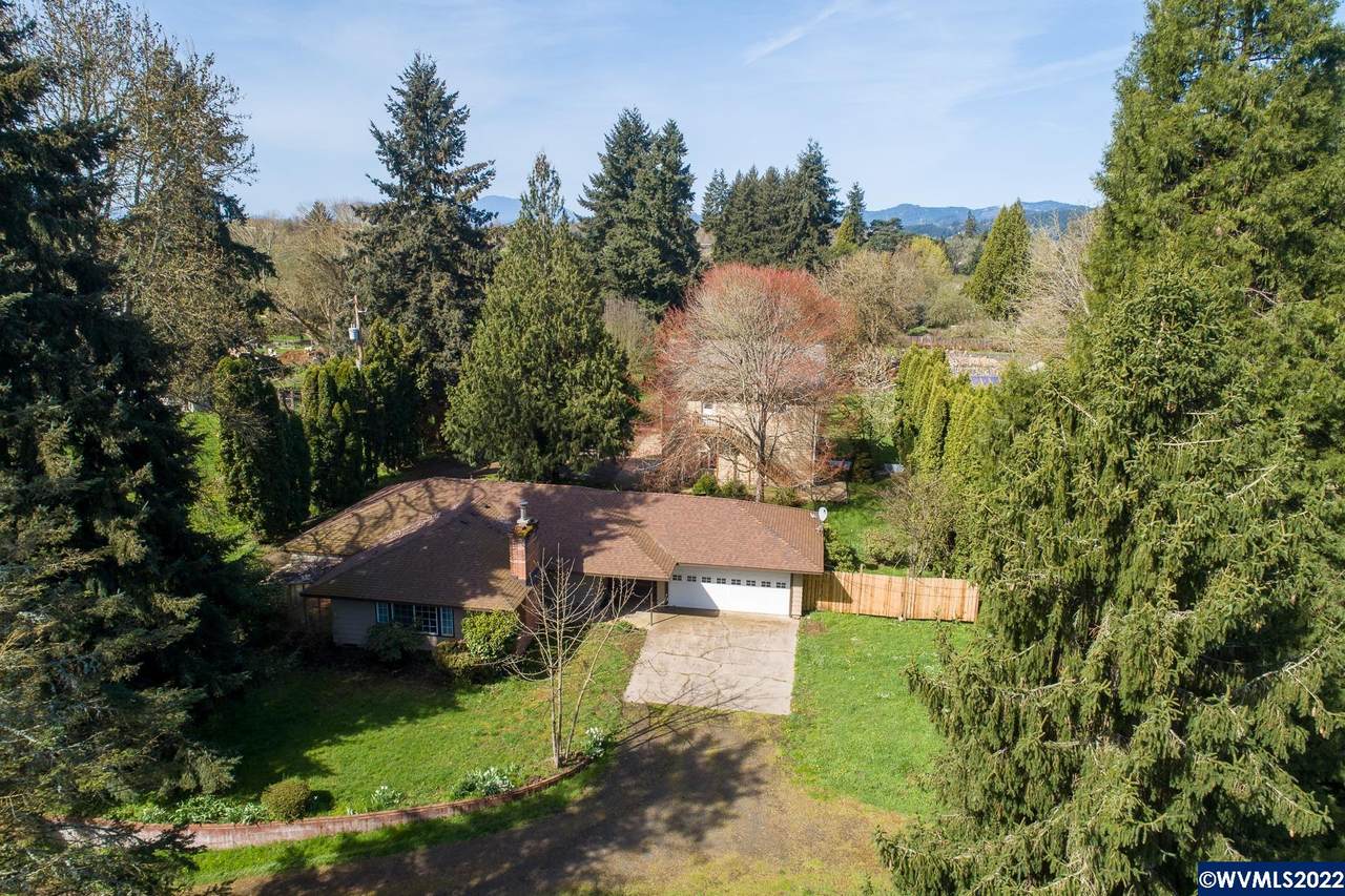 2124 Highway 20 - Photo 1