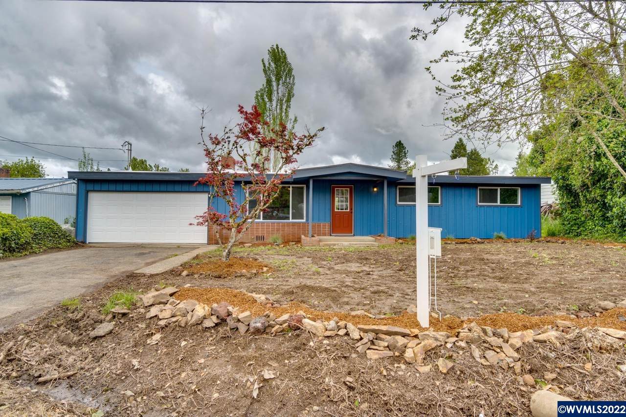 38826 Christopher Wy - Photo 1