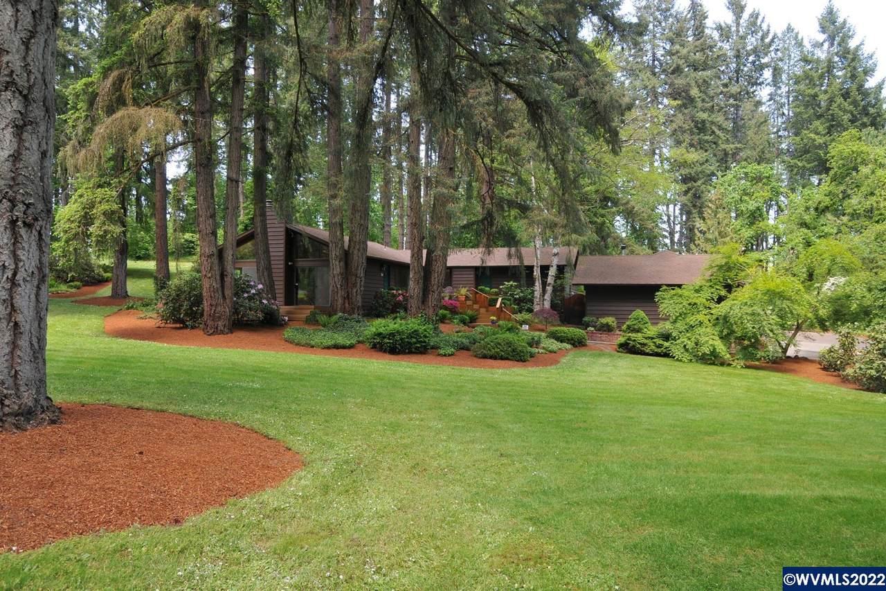 8883 Ranay Dr - Photo 1