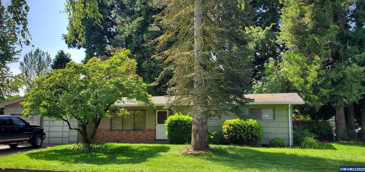 3438 Livingston St - Photo 1