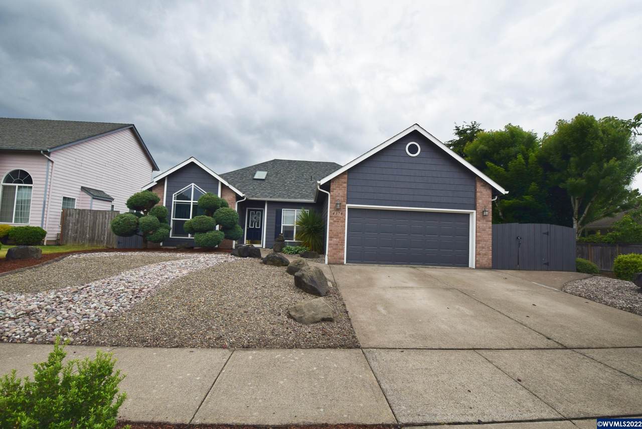 4376 Raccoon Av - Photo 1
