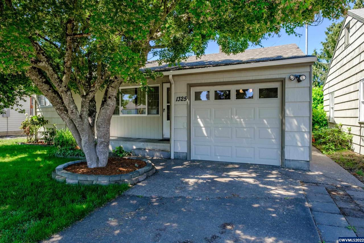 1325 15th Av - Photo 1