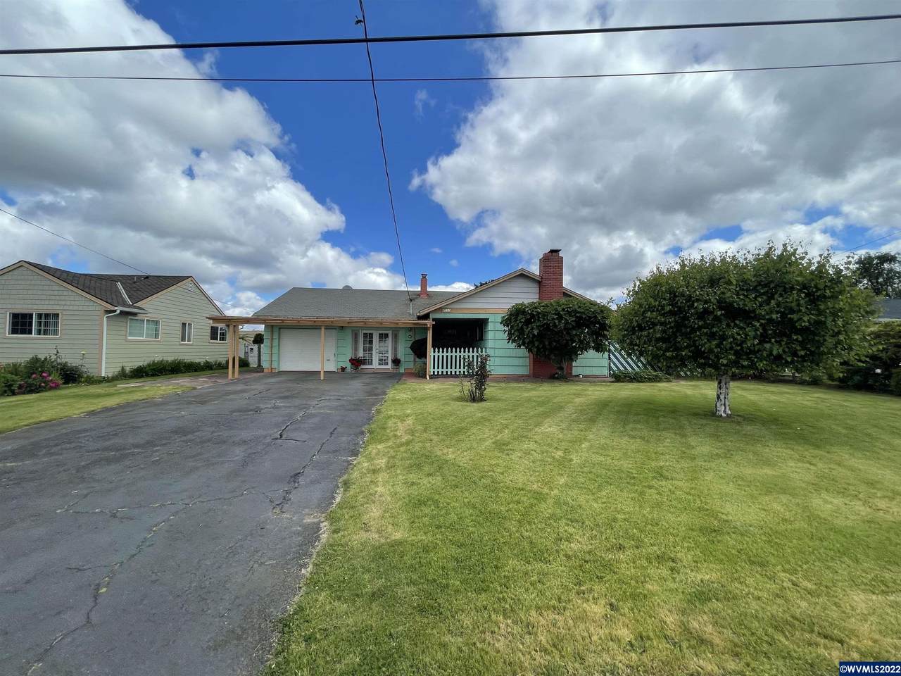 4031 Glendale Av - Photo 1