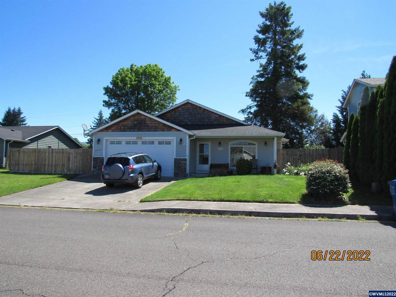1166 3rd Av - Photo 1
