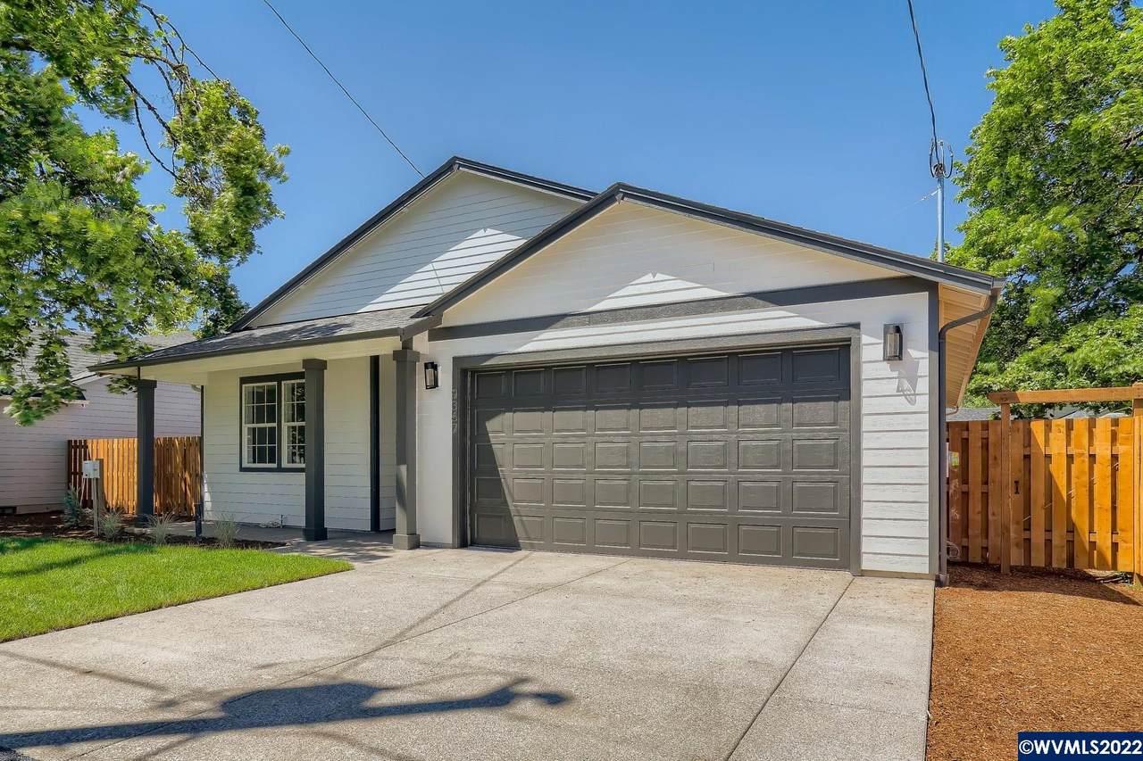 9367 Hope Av - Photo 1