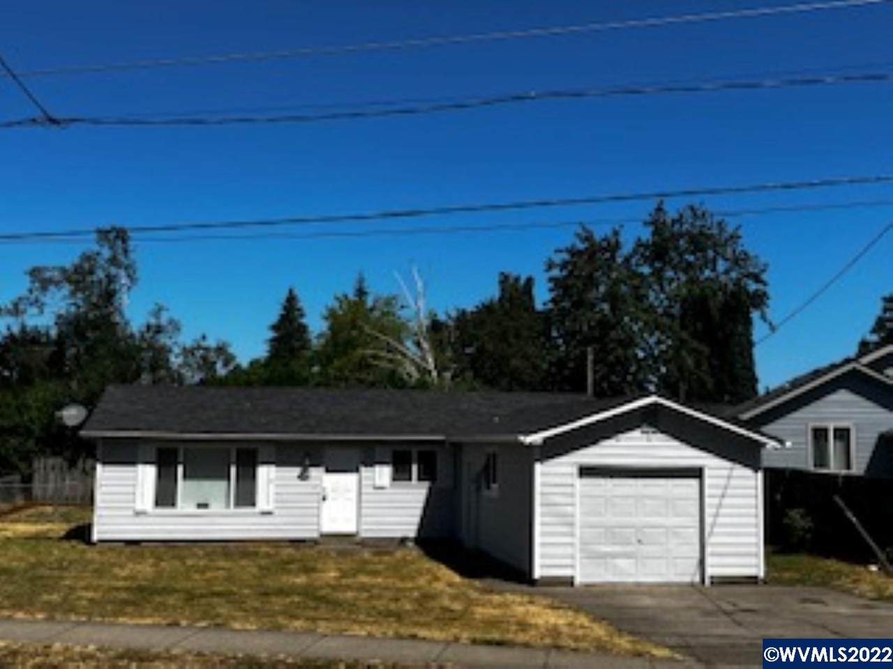 1495 Alder Dr - Photo 1