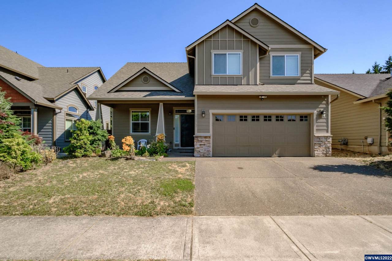 4927 Periwinkle Dr - Photo 1