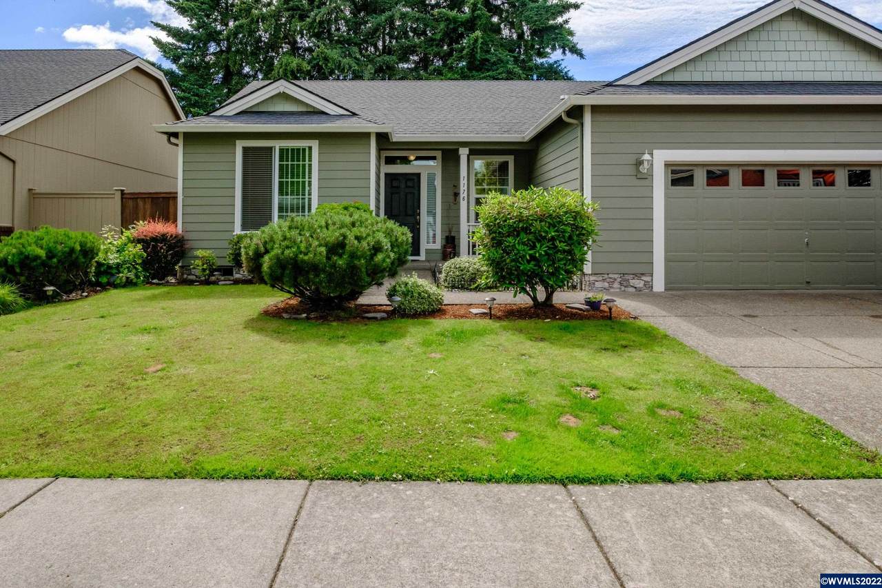 1176 Peascod Dr - Photo 1