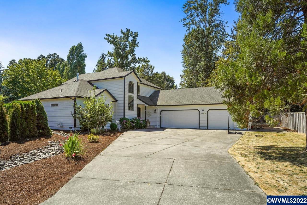 2765 Wallace Hills Ct - Photo 1