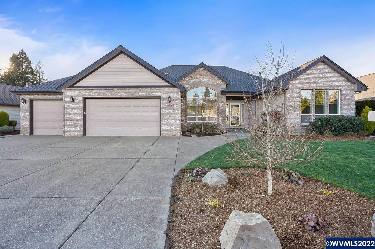 6227 Hogan Dr - Photo 1