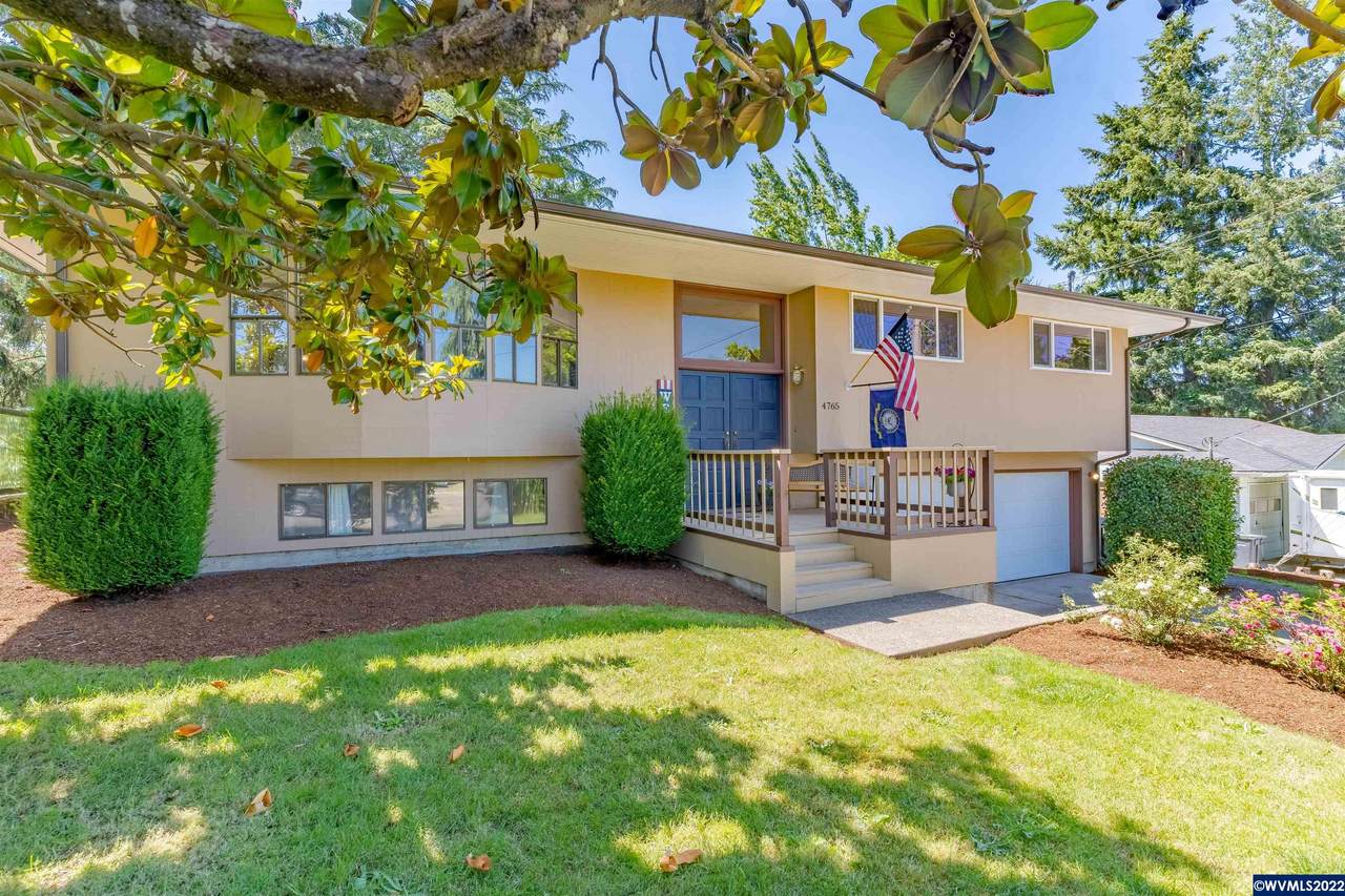 4765 18th Av - Photo 1