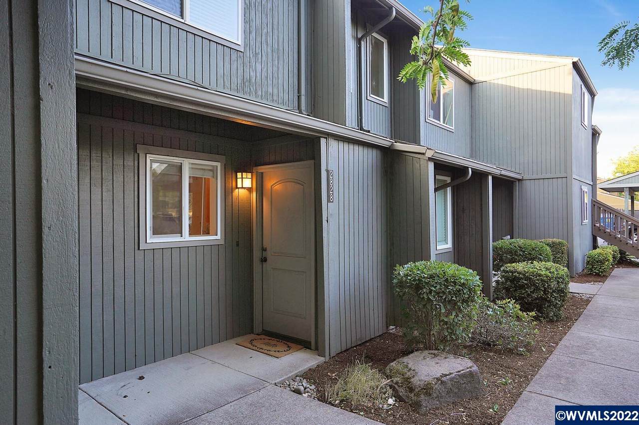 2828 Newton Pl - Photo 1