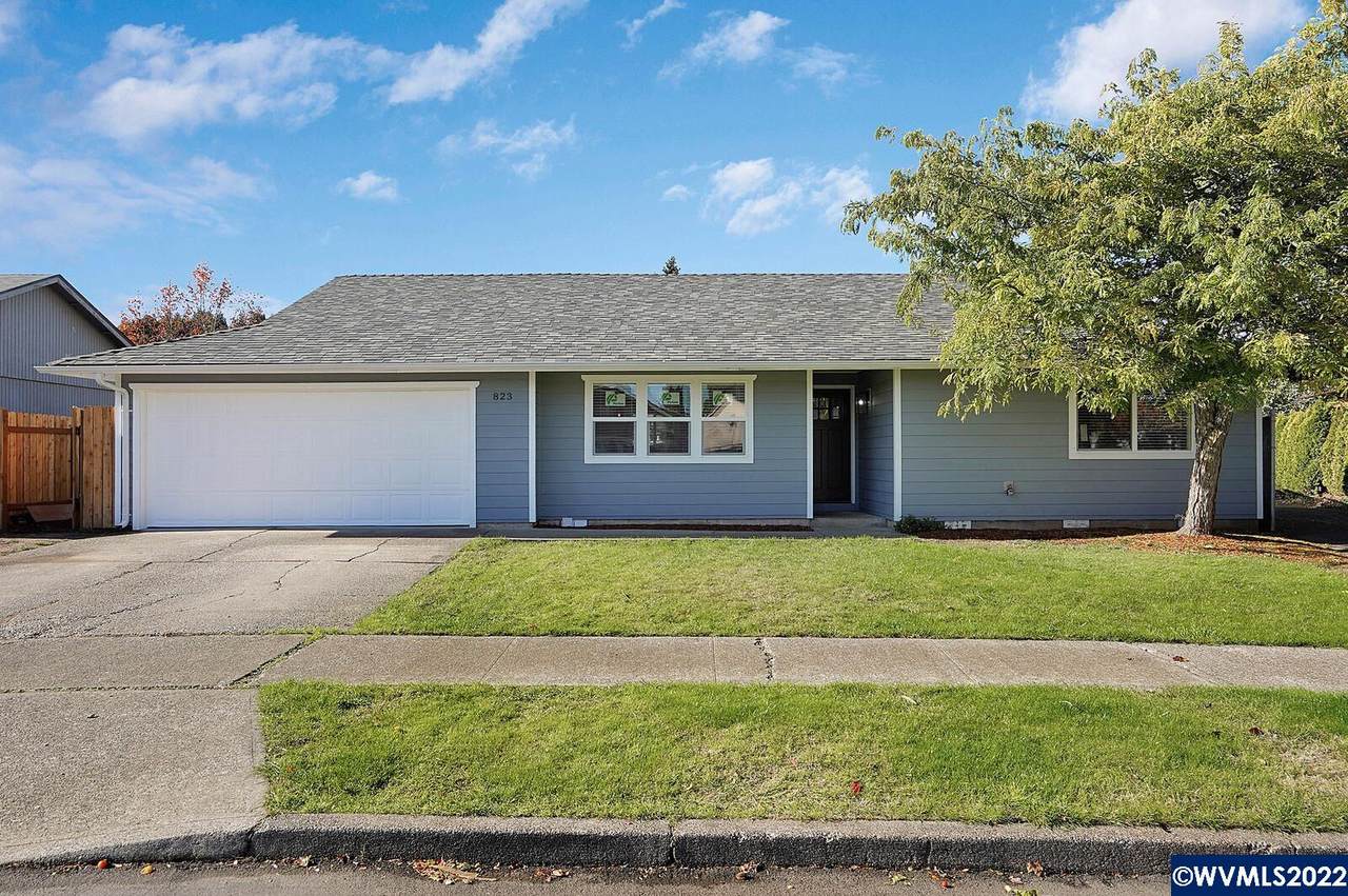 823 Dove Av - Photo 1