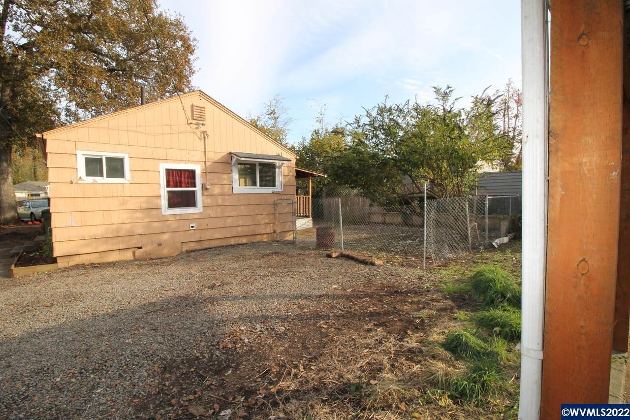 2350 Townsend Wy - Photo 1