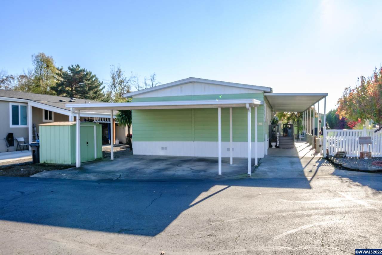 3312 Turner - Photo 1