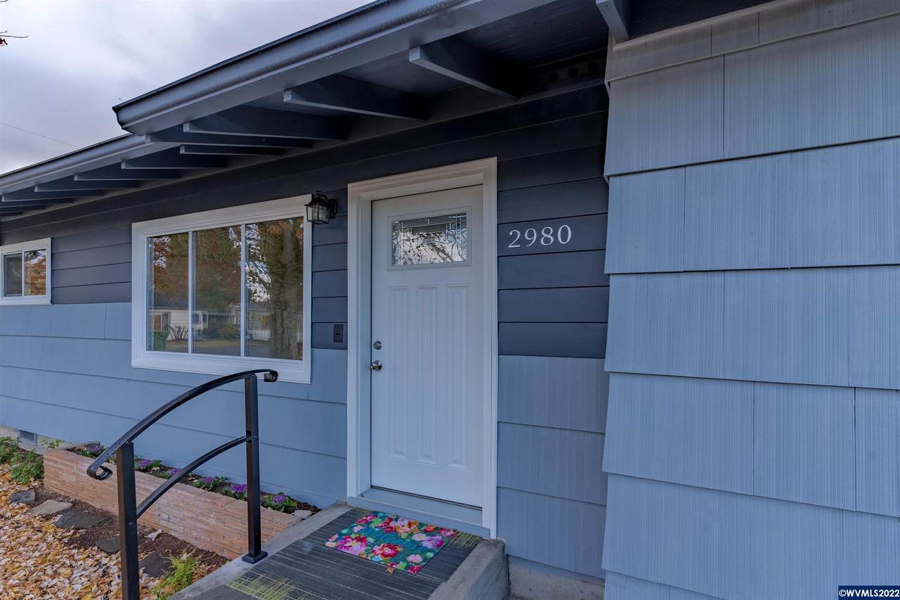 2980 Jensen St - Photo 1