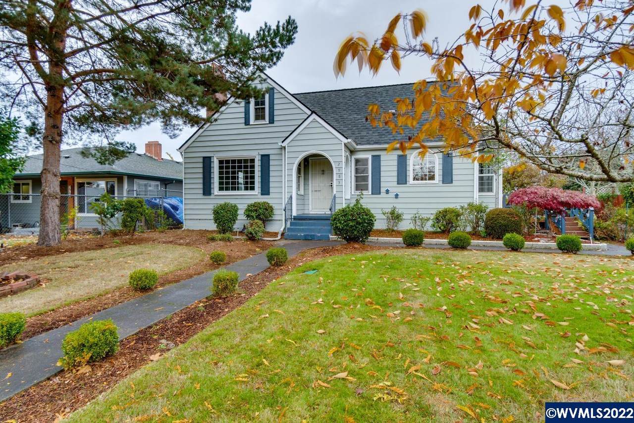 2983 Tess Av - Photo 1