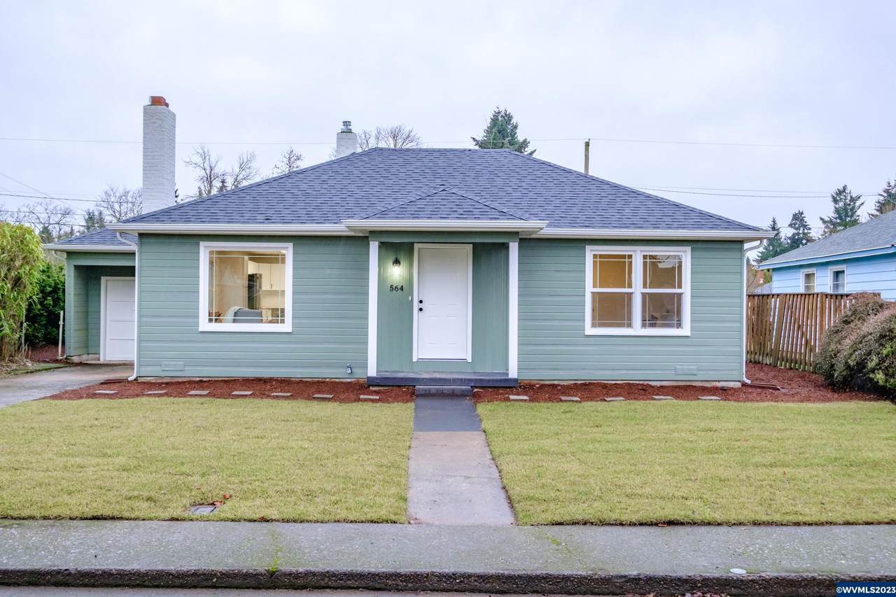 564 Manbrin Dr - Photo 1